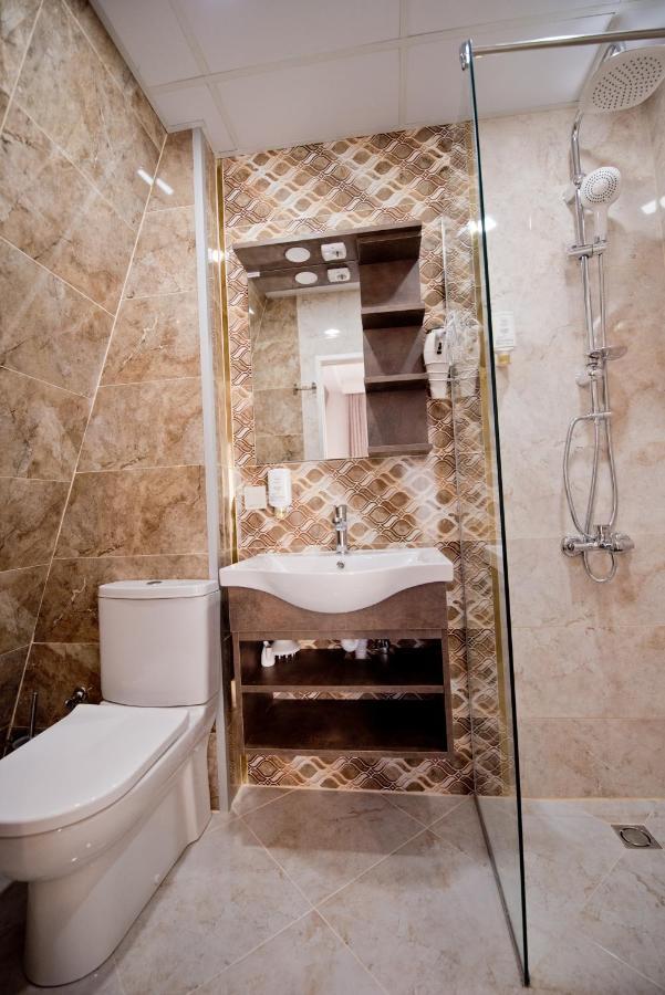 Спа Хотел Романтика Sarnitsa Ngoại thất bức ảnh