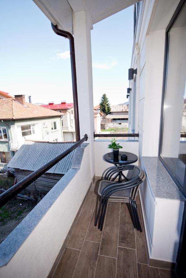 Спа Хотел Романтика Sarnitsa Ngoại thất bức ảnh
